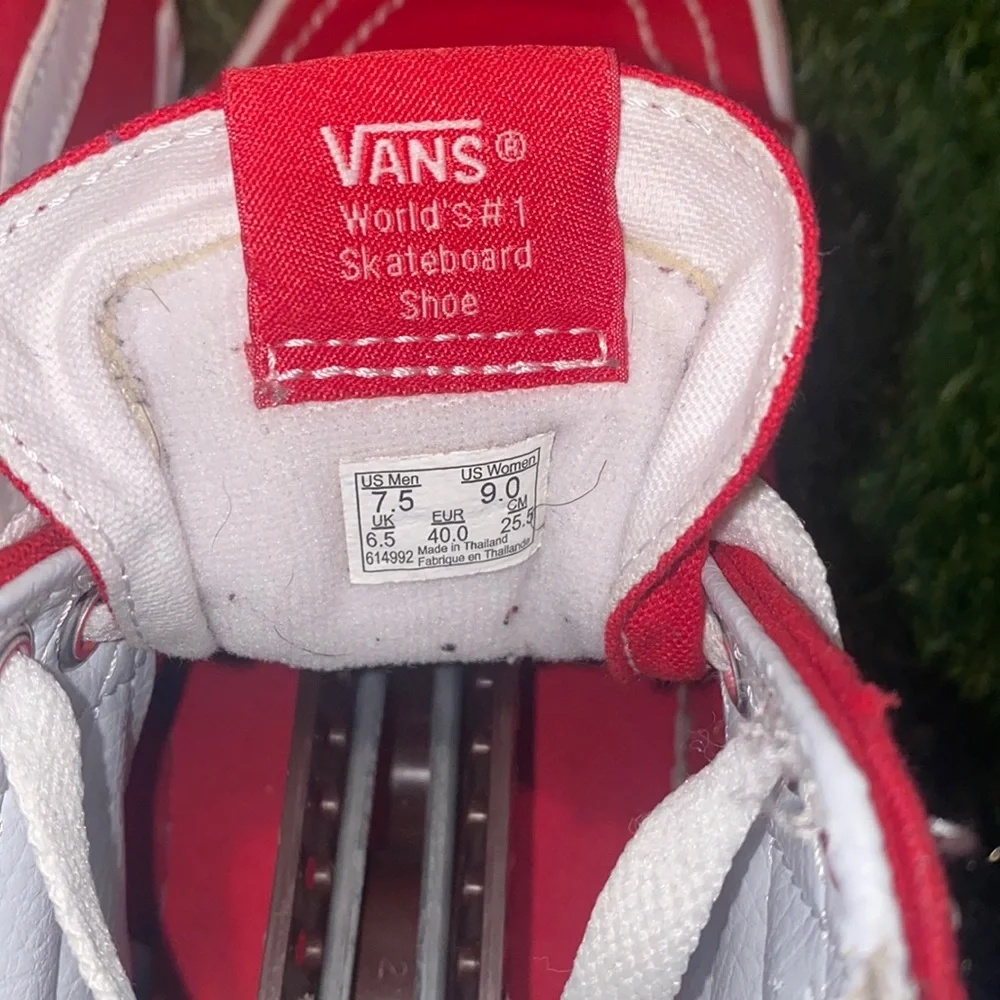 Vans Red higtop 7.5Mens - Picture 6 of 8